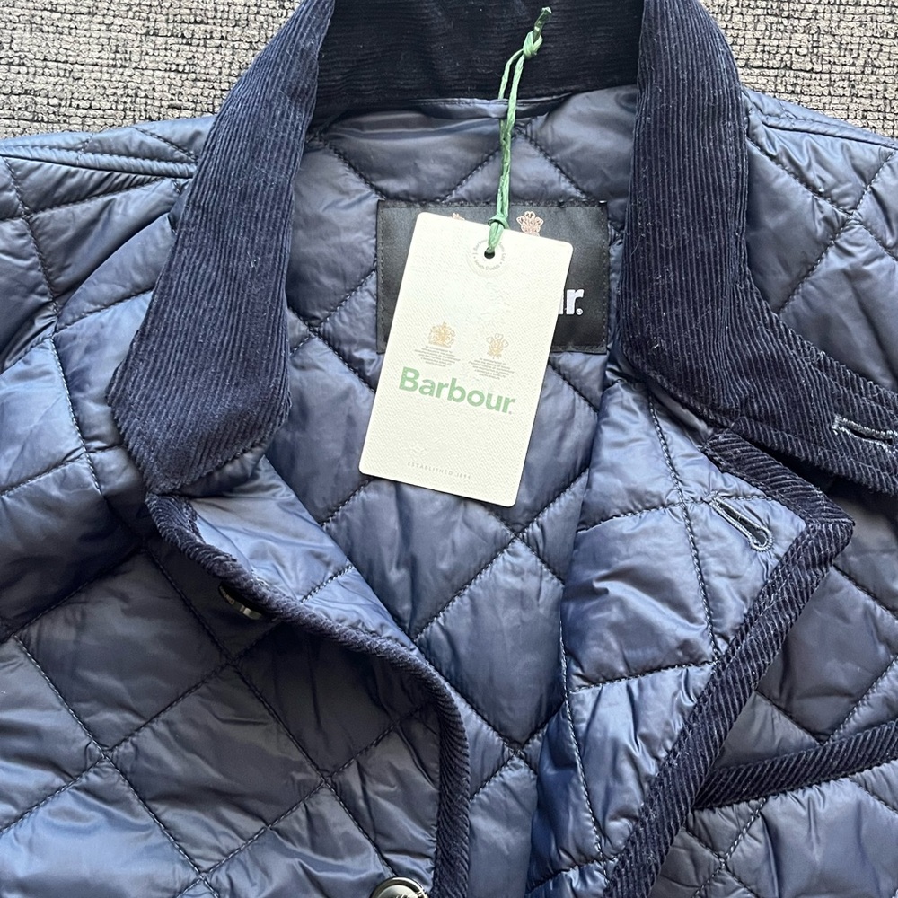 Barbour Tartan 
Men's Quilted Navy Jacket - Picture 10 of 11